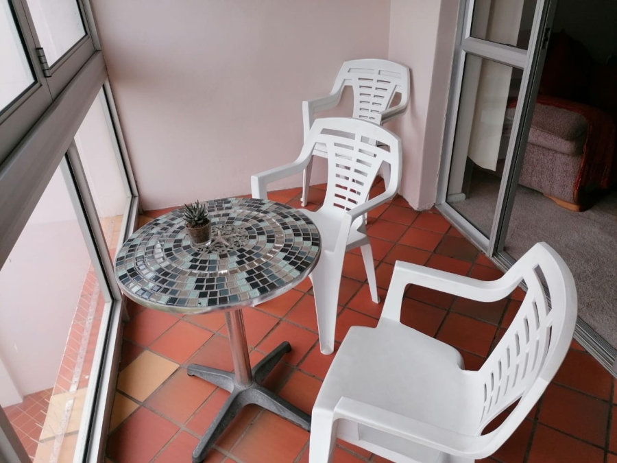 2 Bedroom Property for Sale in Summerstrand Eastern Cape